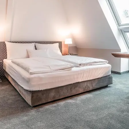 Hotel Stadt *